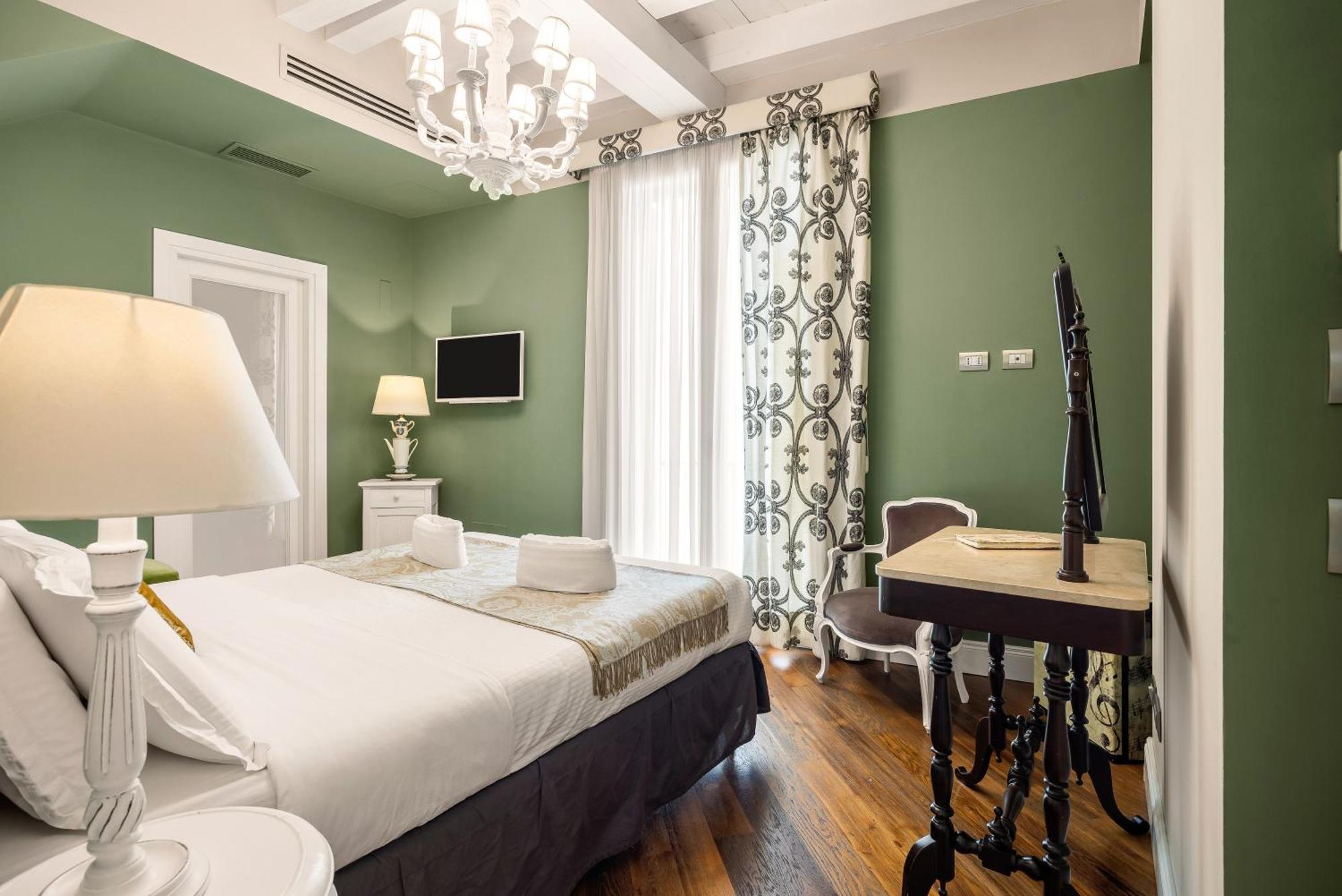 Bed & Breakfast Dimora Bellini - Residenza D'Epoca Palermo